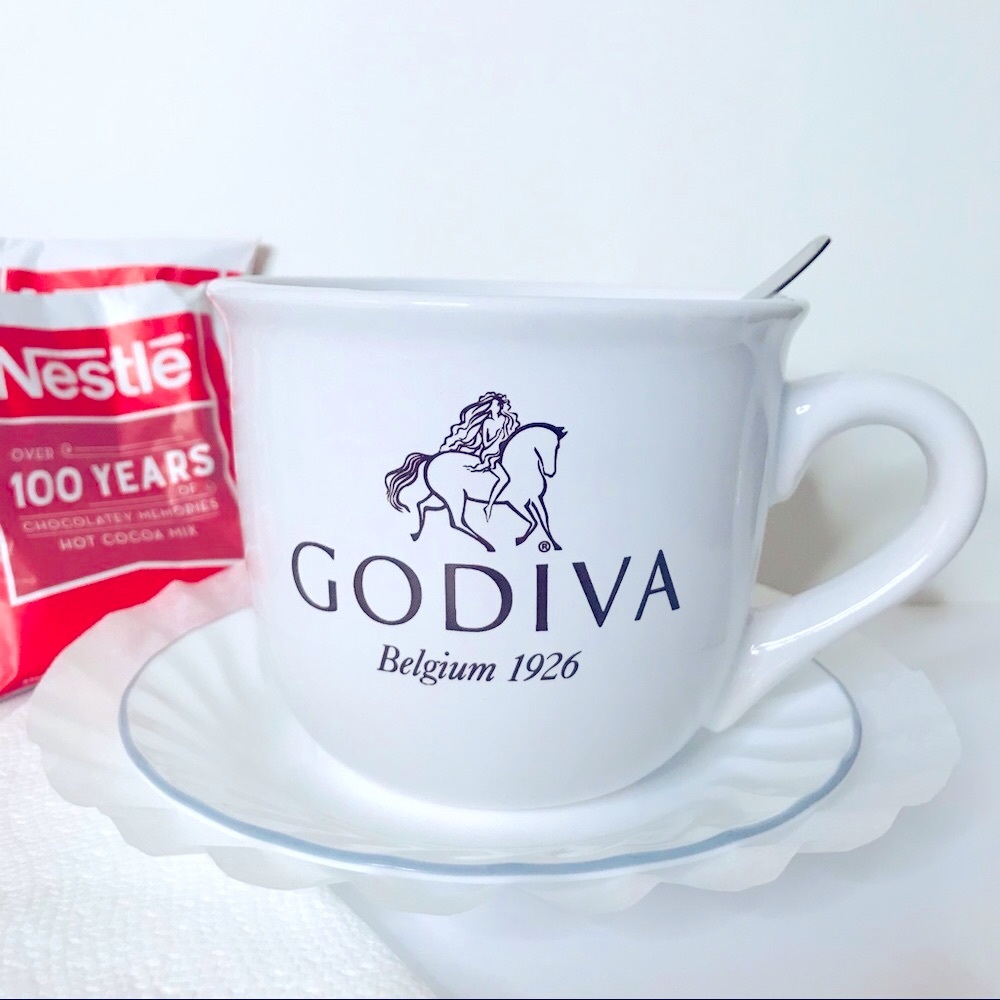 Godiva chocolatier ceramic mug white - Picture 6 of 6